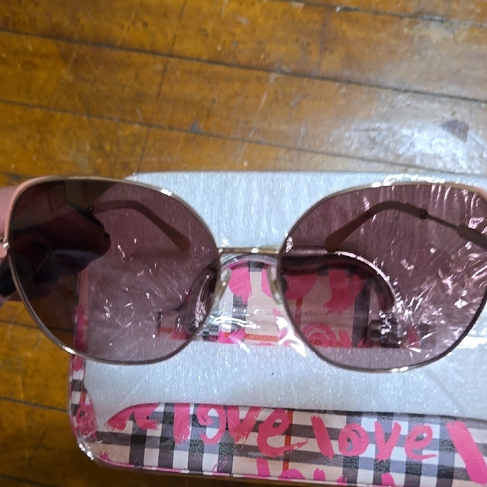 KATE SPADES SUNNIES